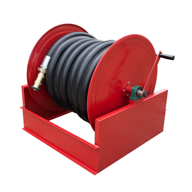 Cabinet With Continuous Flow Hose Reel
